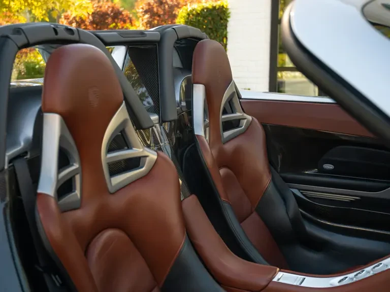 2005 Porsche Carrera GT - Image 19 of 31