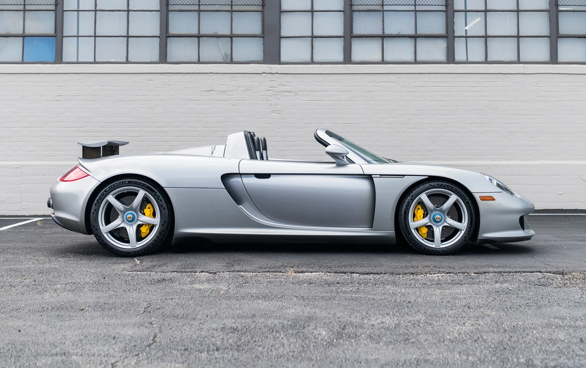2005 Porsche Carrera GT - Image 2 of 8