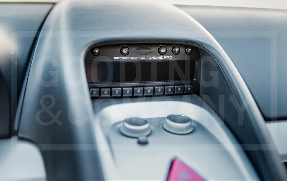 2005 Porsche Carrera GT - Image 12 of 19