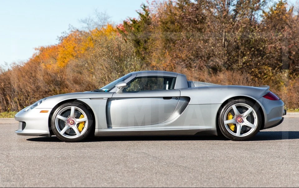 2005 Porsche Carrera GT - Image 7 of 19