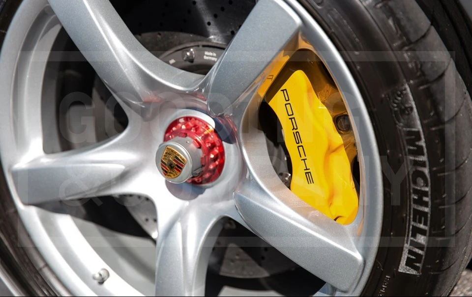 2005 Porsche Carrera GT - Image 17 of 19