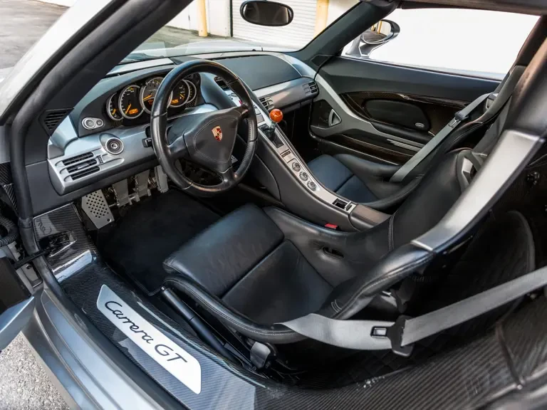 2005 Porsche Carrera GT - Image 5 of 31