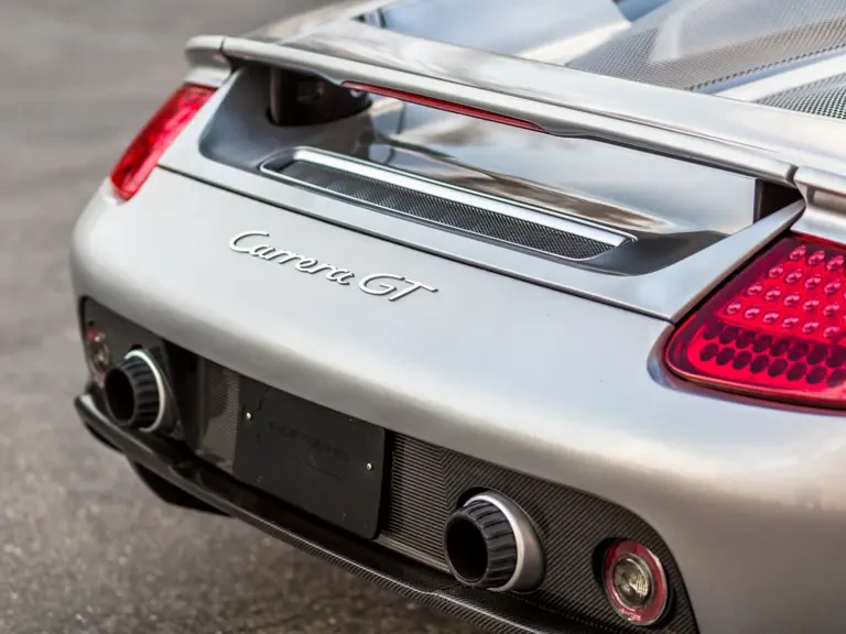 2005 Porsche Carrera GT - Image 20 of 31
