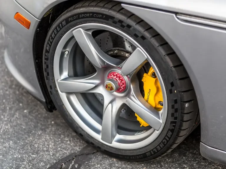 2005 Porsche Carrera GT - Image 16 of 31