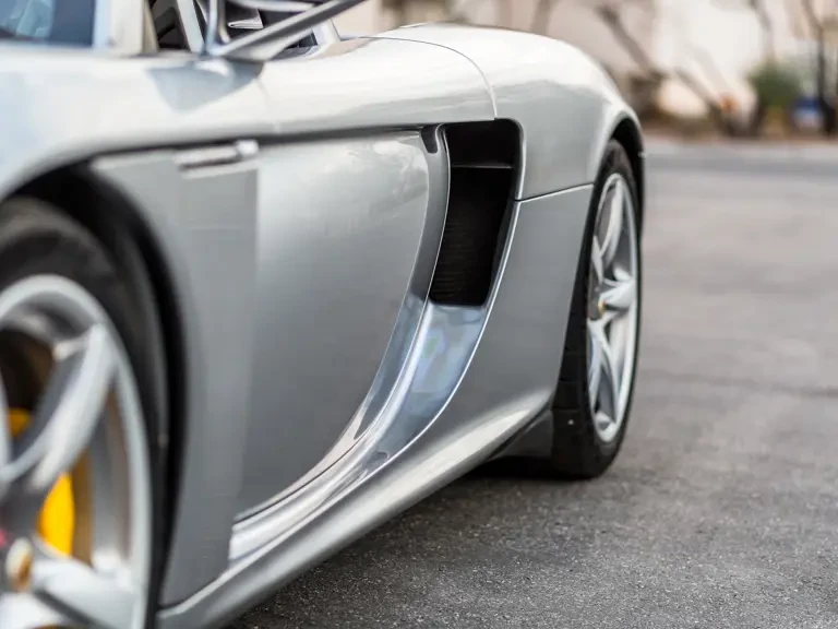 2005 Porsche Carrera GT - Image 14 of 31