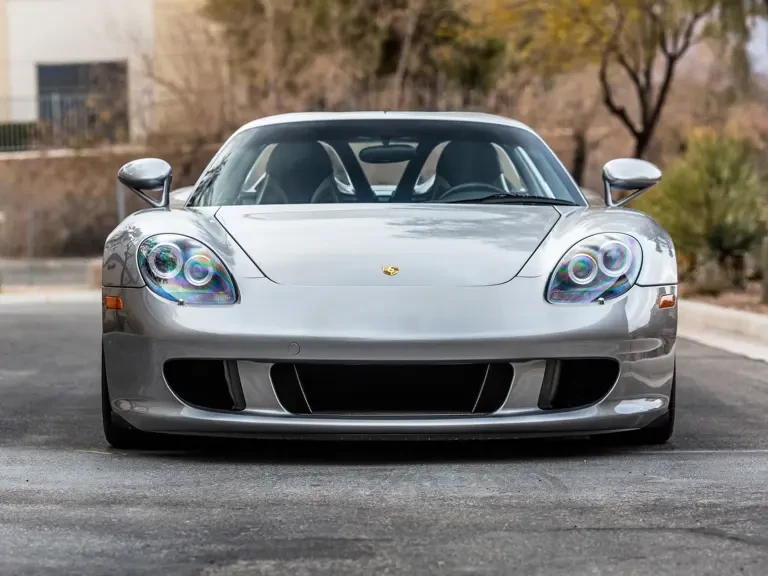 2005 Porsche Carrera GT - Image 11 of 31