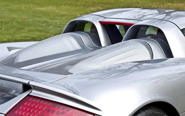 2005 Porsche Carrera GT - Image 13 of 17