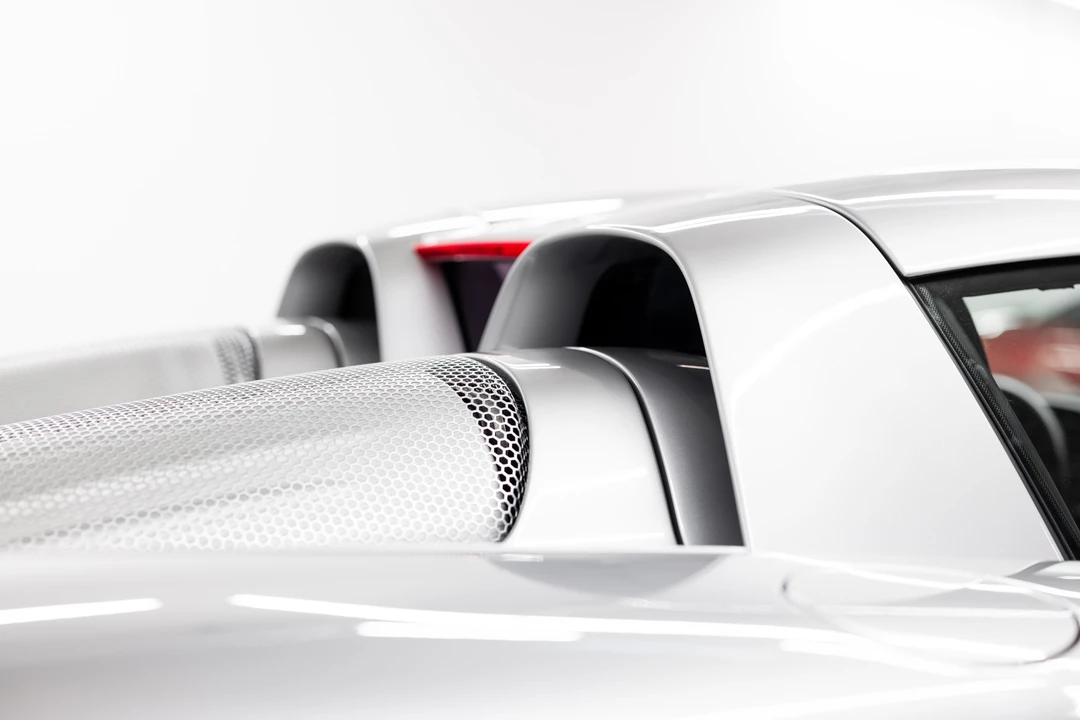 2005 Porsche Carrera GT - Image 29 of 31