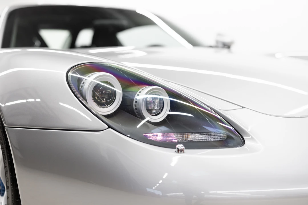 2005 Porsche Carrera GT - Image 16 of 31