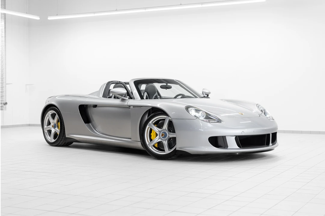 2005 Porsche Carrera GT - Image 10 of 31