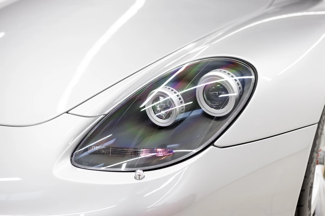 2005 Porsche Carrera GT - Image 17 of 31
