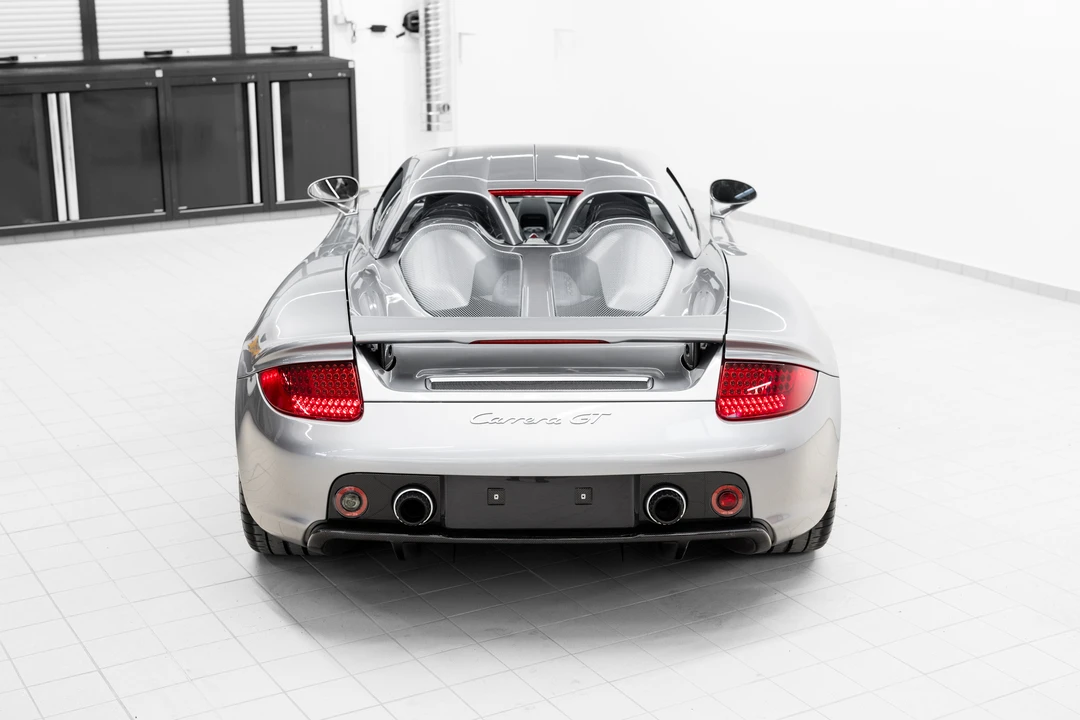 2005 Porsche Carrera GT - Image 3 of 31