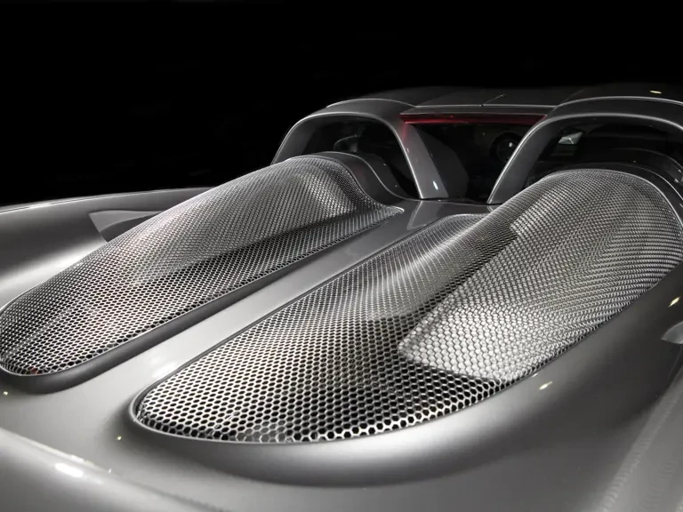 2005 Porsche Carrera GT - Image 12 of 27