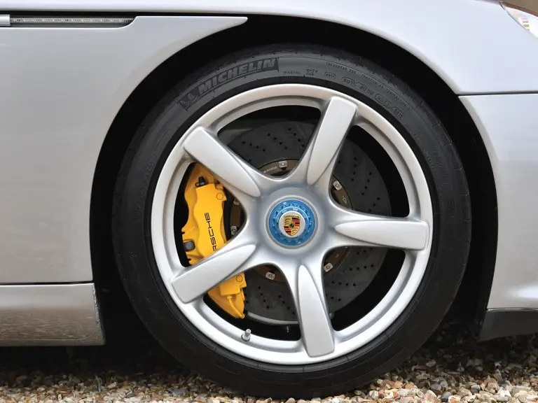 2005 Porsche Carrera GT - Image 10 of 24