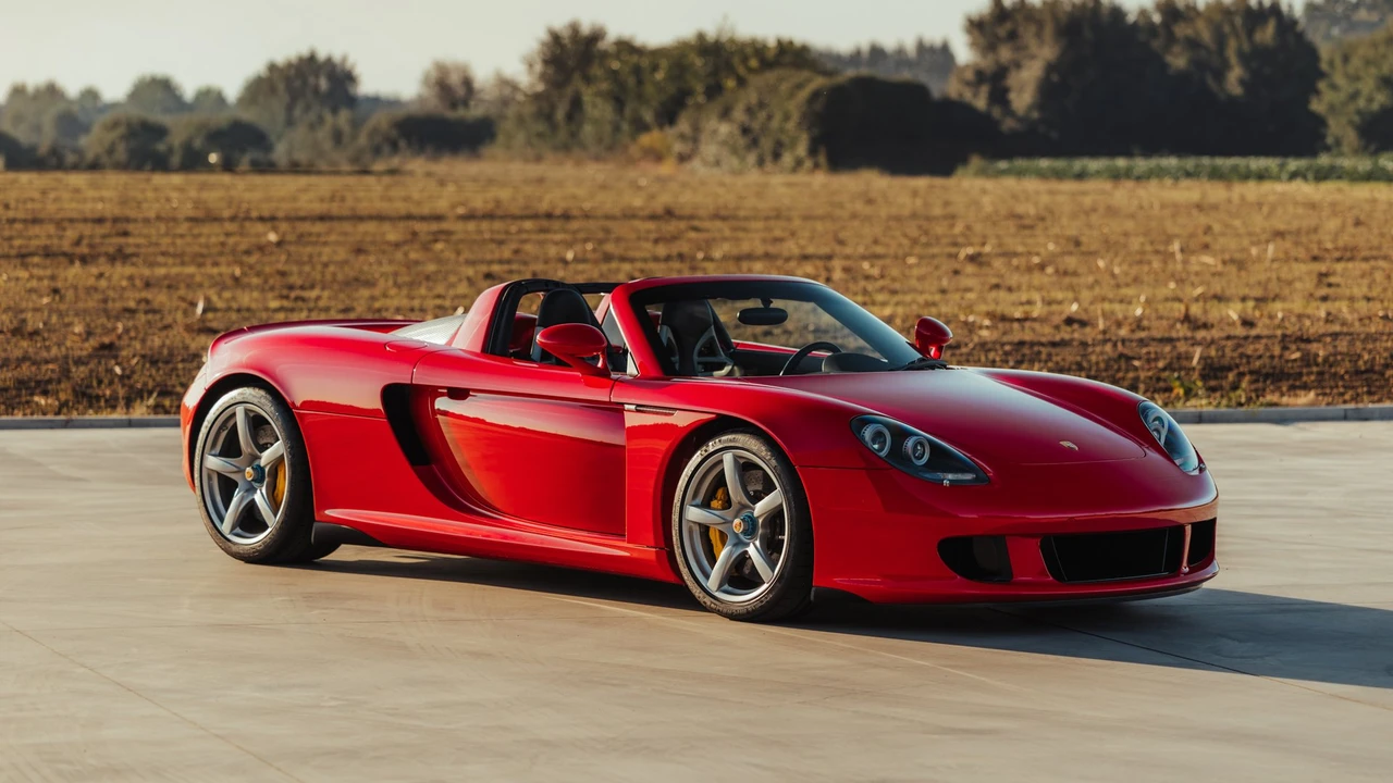 2005 Porsche Carrera GT - Image 24 of 31