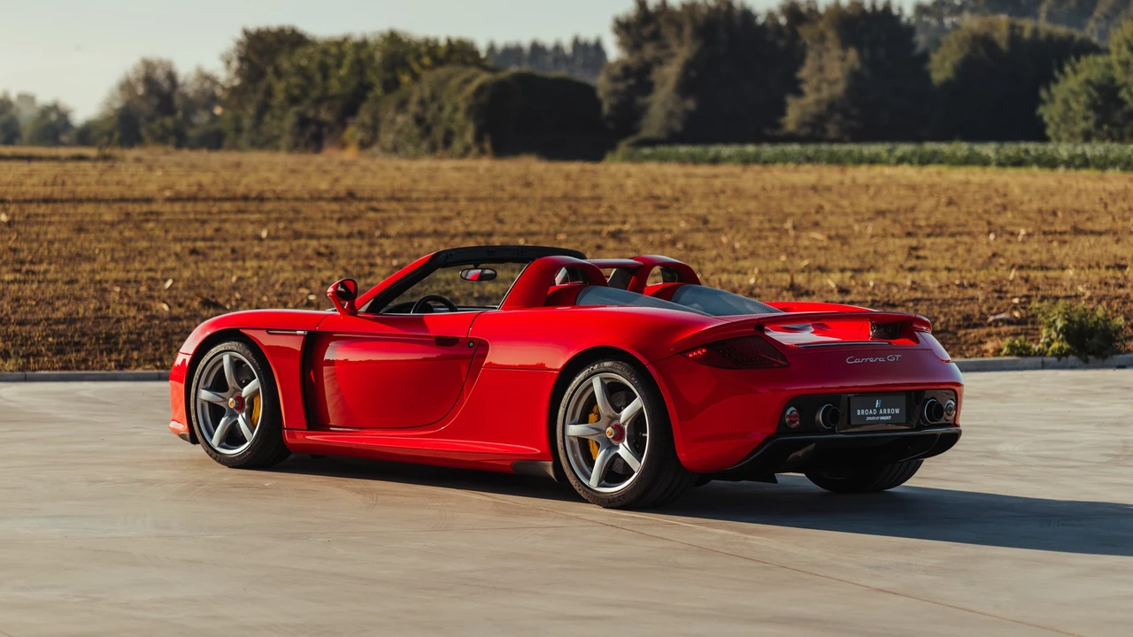 2005 Porsche Carrera GT - Image 28 of 31