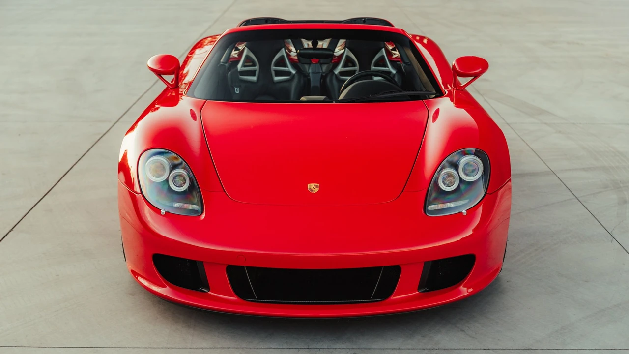 2005 Porsche Carrera GT - Image 3 of 31
