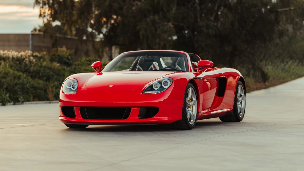 2005 Porsche Carrera GT - Image 17 of 31