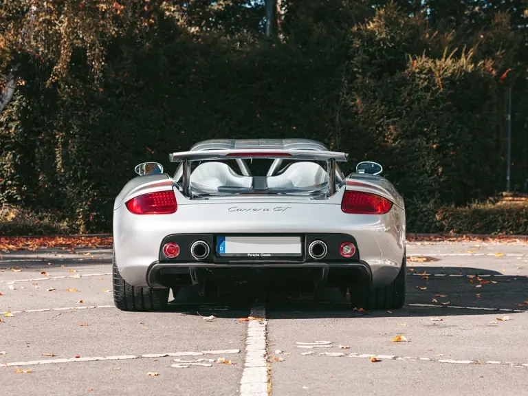 2005 Porsche Carrera GT - Image 9 of 31