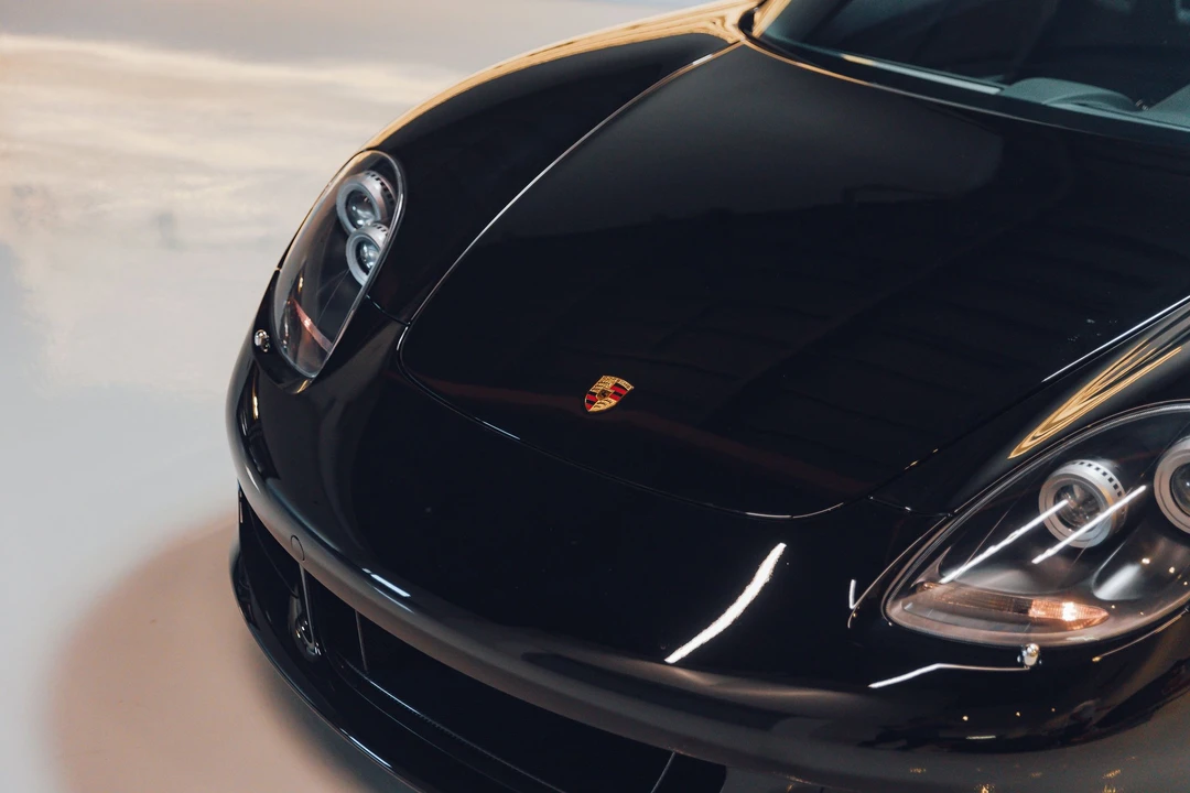 2005 Porsche Carrera GT - Image 3 of 15