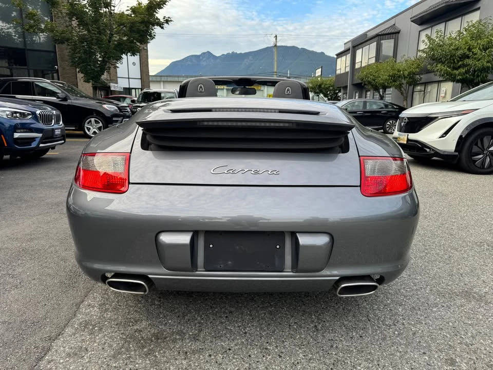 2005 Porsche Carrera GT - Image 10 of 20