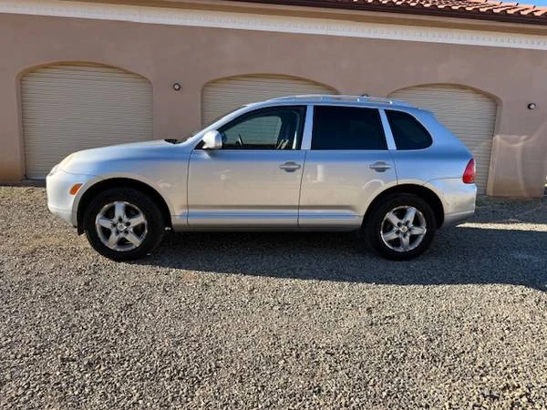 2005 Porsche 955/957 Cayenne - Image 2 of 15