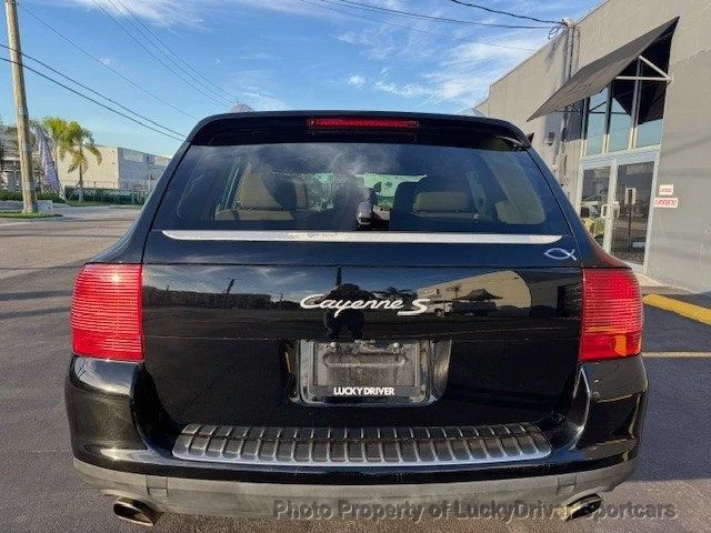 2005 Porsche 955/957 Cayenne S - Image 10 of 12
