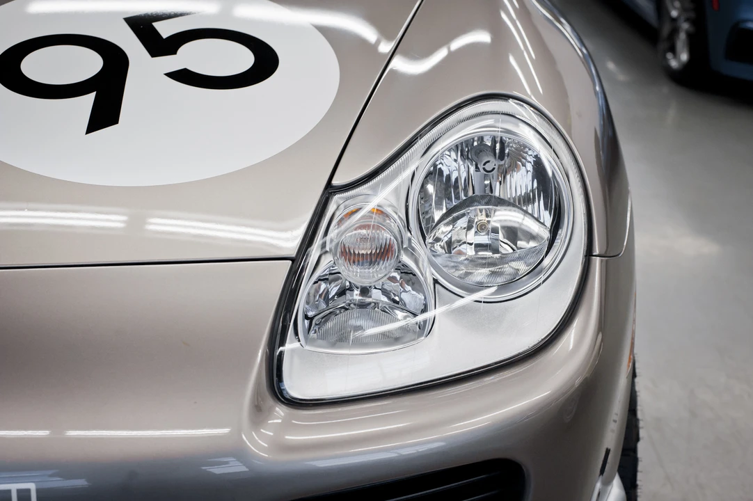 2005 Porsche 955/957 Cayenne - Image 17 of 31