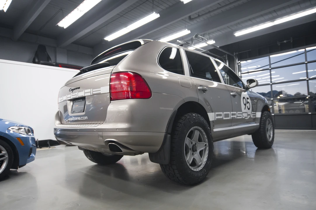 2005 Porsche 955/957 Cayenne - Image 11 of 31