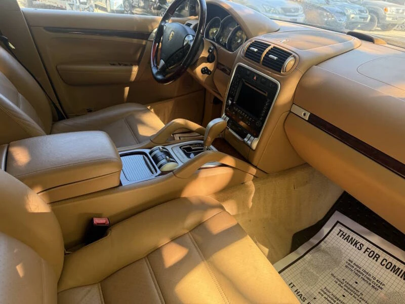 2005 Porsche 955/957 Cayenne - Image 9 of 20