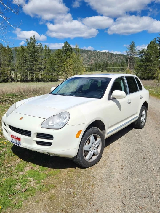 2005 Porsche Cayenne - Image 4 of 10