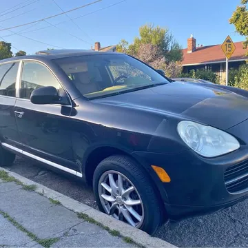 2005 Porsche Cayenne