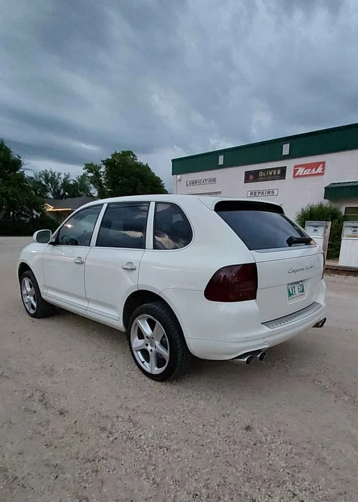 2005 Porsche 955/957 Cayenne - Image 4 of 10
