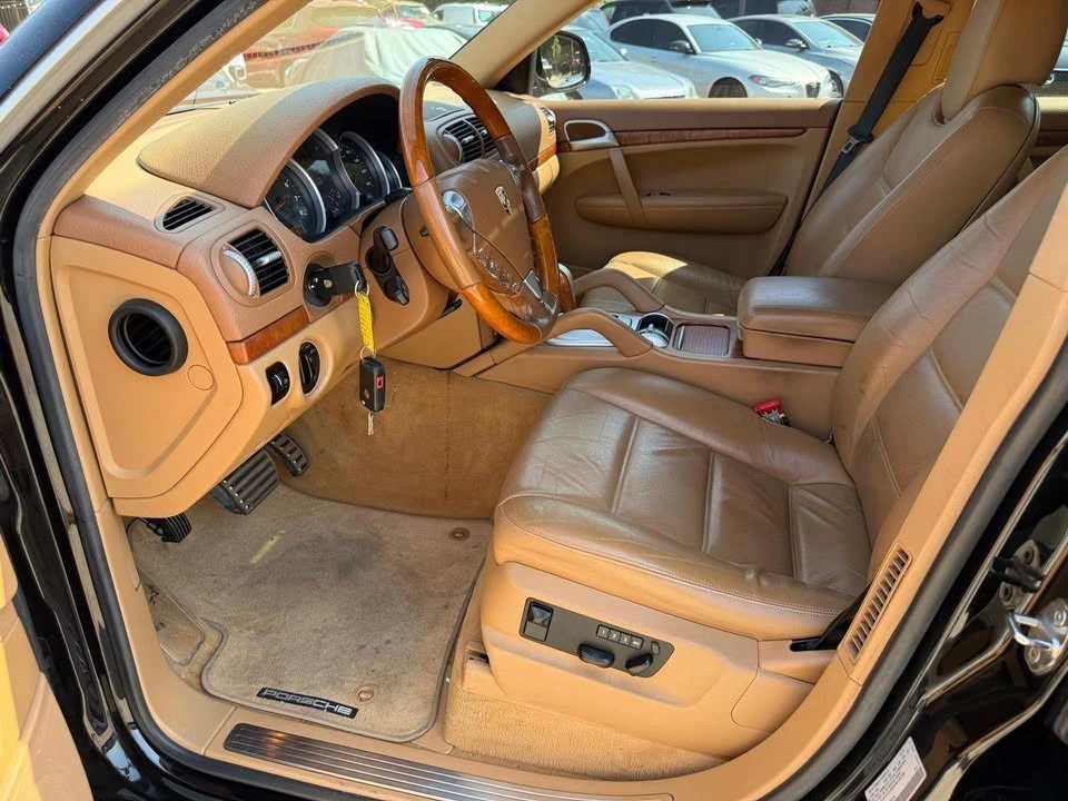 2005 Porsche 955/957 Cayenne - Image 10 of 20