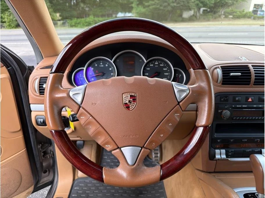 2005 Porsche 955/957 Cayenne - Image 14 of 20