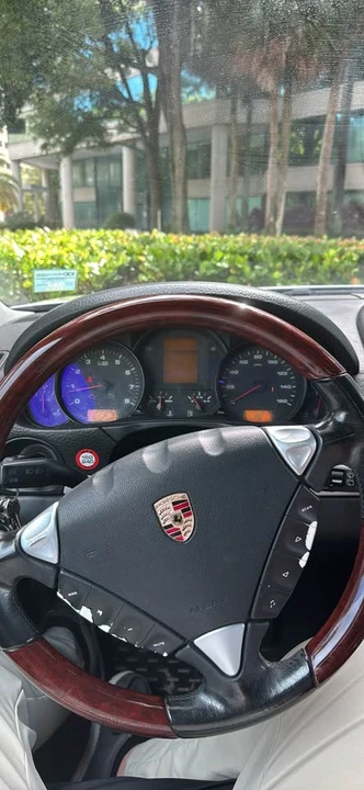 2005 Porsche 955/957 Cayenne - Image 2 of 5