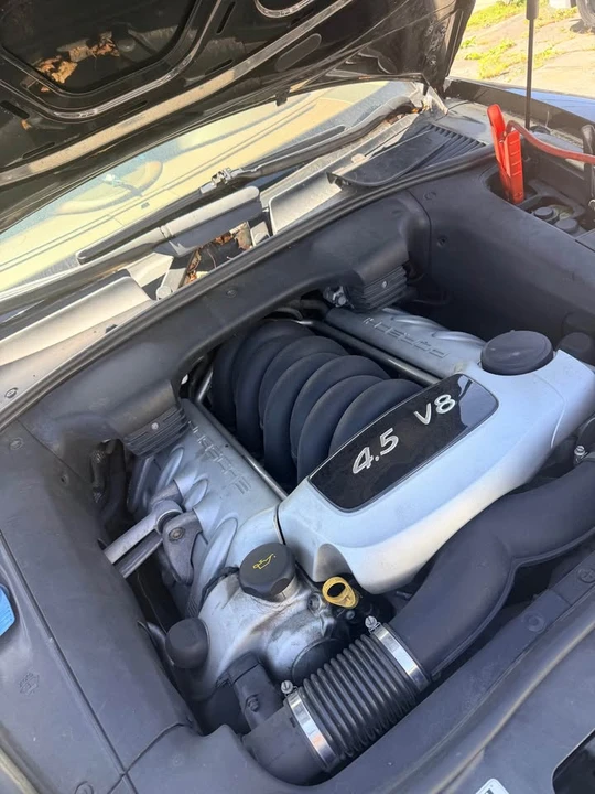 2005 Porsche 955/957 Cayenne - Image 2 of 9