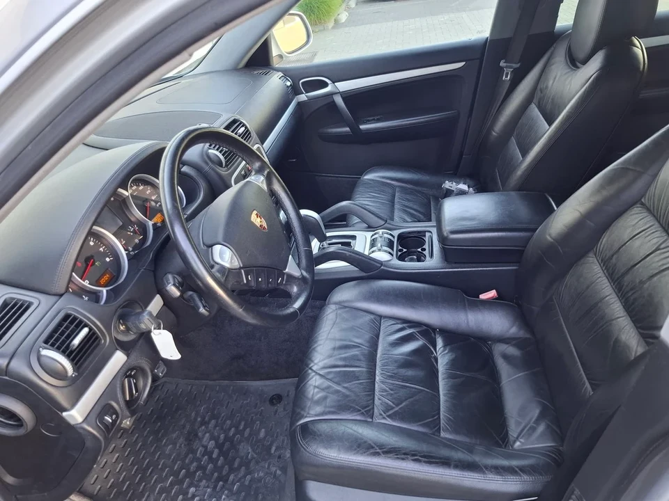 2005 Porsche 955/957 Cayenne S - Image 21 of 30