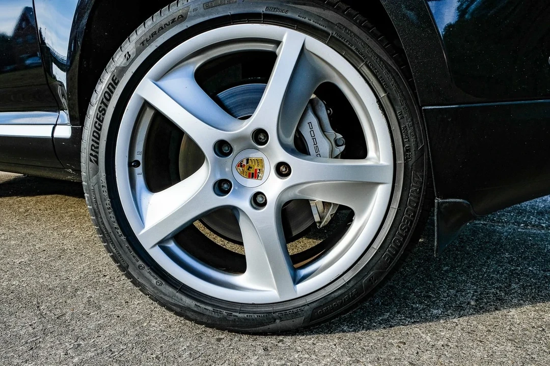 2005 Porsche 955/957 Cayenne S - Image 30 of 30