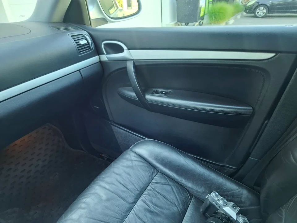 2005 Porsche 955/957 Cayenne S - Image 26 of 30
