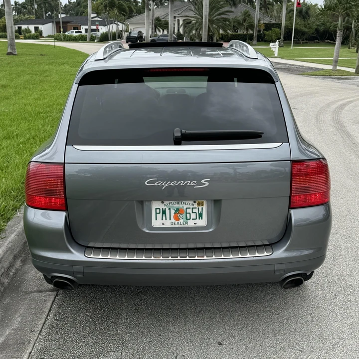 2005 Porsche 955/957 Cayenne S - Image 10 of 12