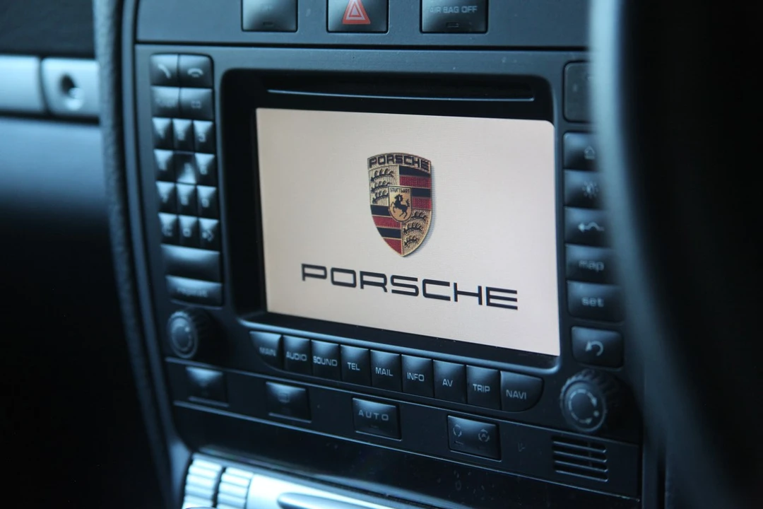 2005 Porsche 955/957 Cayenne S - Image 25 of 30