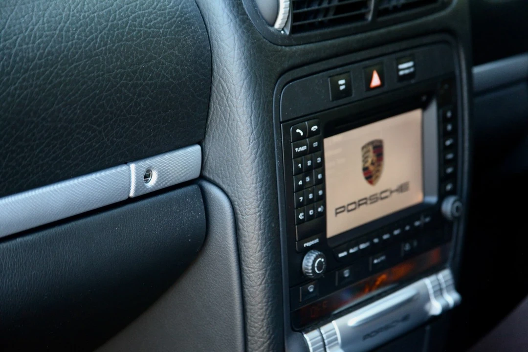 2005 Porsche 955/957 Cayenne S - Image 18 of 30