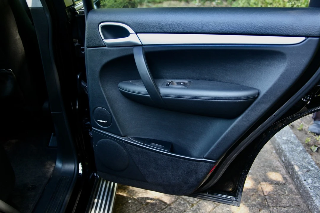2005 Porsche 955/957 Cayenne S - Image 20 of 30