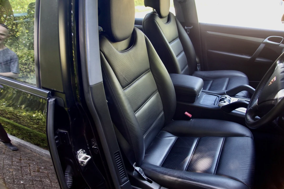 2005 Porsche 955/957 Cayenne S - Image 29 of 30