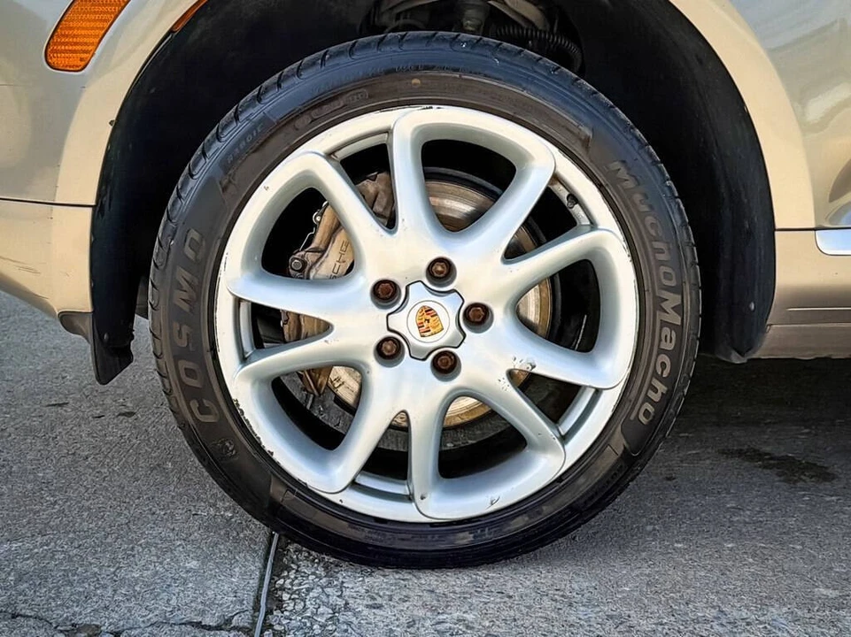 2005 Porsche 955/957 Cayenne S - Image 5 of 31