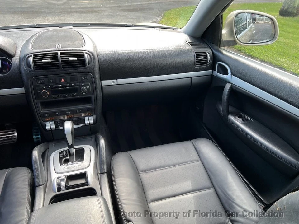 2005 Porsche 955/957 Cayenne S - Image 8 of 12