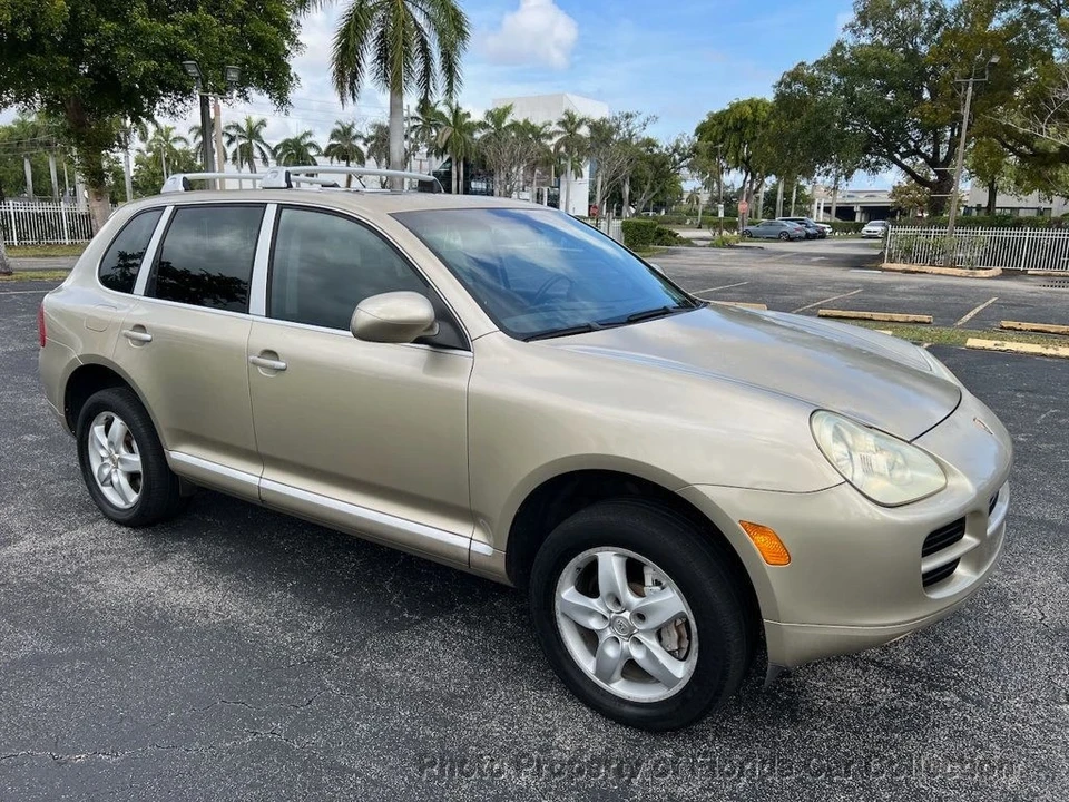 2005 Porsche 955/957 Cayenne S - Image 2 of 12