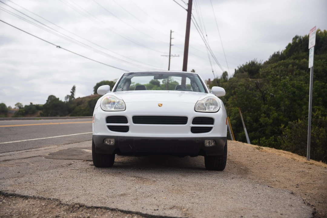 2005 Porsche 955/957 Cayenne S - Image 6 of 31