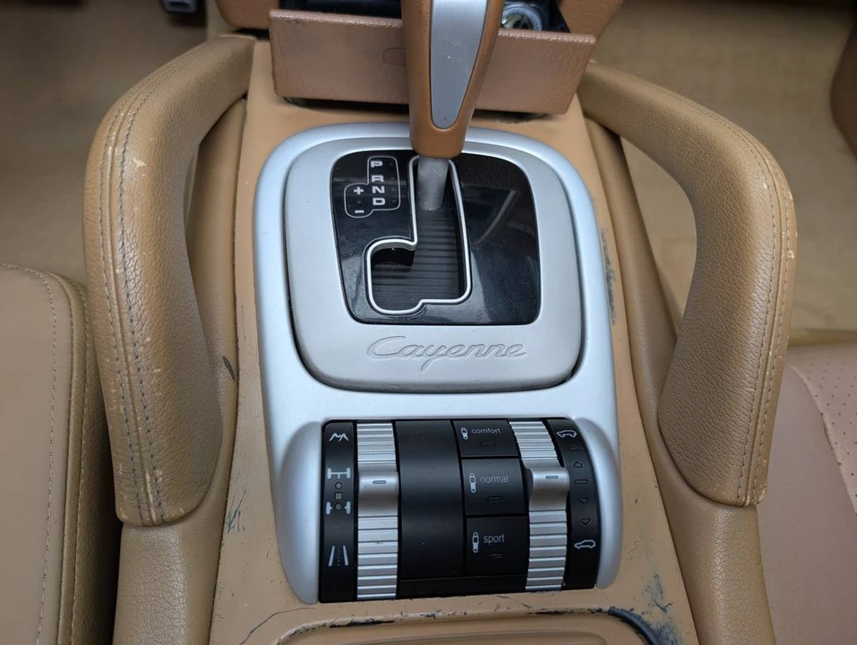 2005 Porsche 955/957 Cayenne S - Image 17 of 22